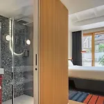 Hotell Tribe Paris