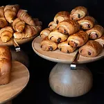 Tribe Paris Hotell 4*