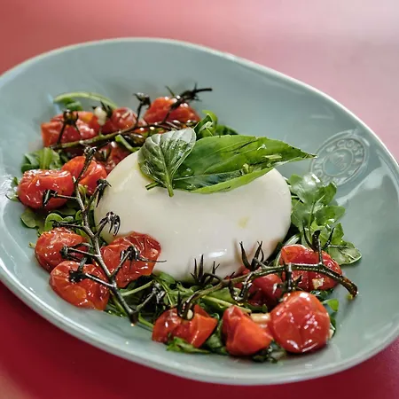 Tribe Paris Hotel Pantin