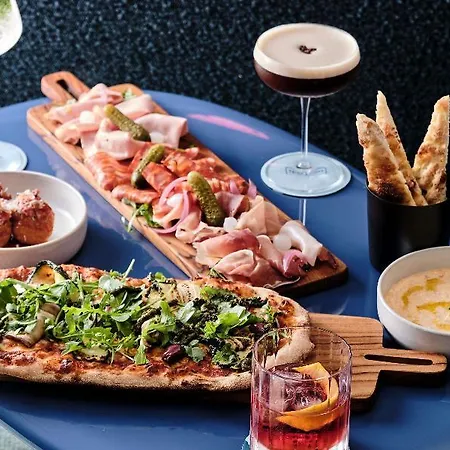 فندق Tribe Paris 4*