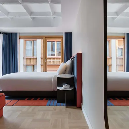 Tribe Paris 4*