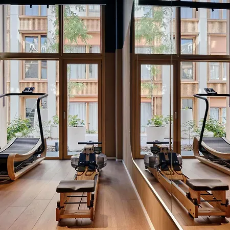 Hotel Tribe Paris 4*