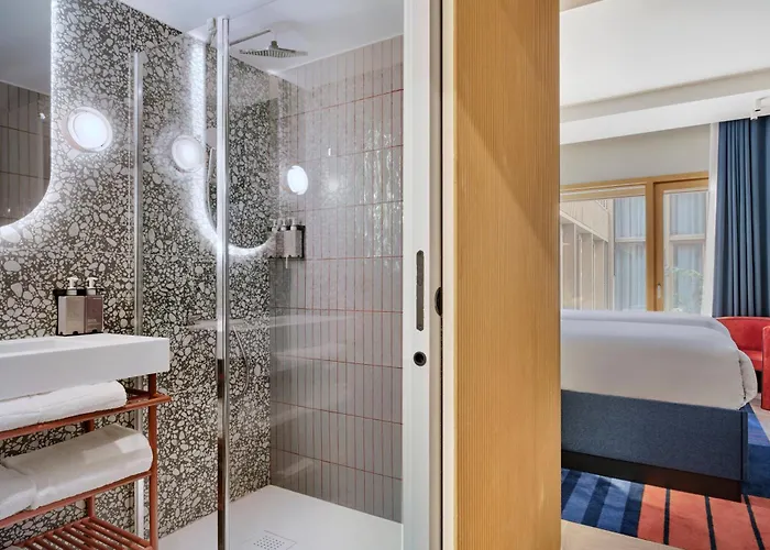 Hotel Tribe Paris